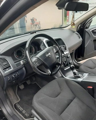 Volvo XC 60 cena 41900 przebieg: 253500, rok produkcji 2011 z Dzierżoniów małe 79